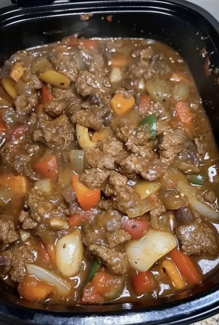 Crock Pot Pepper Steak: Sabor Profundo y Carne Suave Sin Esfuerzo
